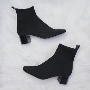Everlane Black Ribbed Glove Boot
